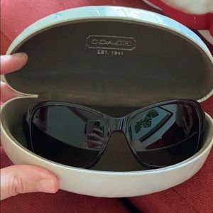 Coach sunglasses 60 obo! :) Super cute!